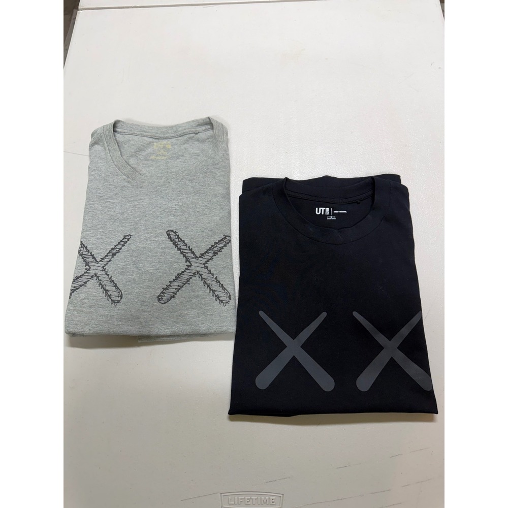KAWS MENS T-SHIRT SIZE XL& L BUNDLE LOT OF TWO